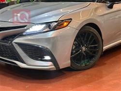 تۆیۆتا کامری